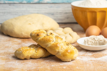Tasty braided buns