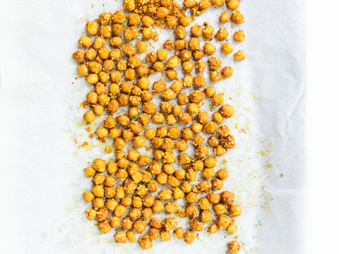 delicious roasted chickpeas