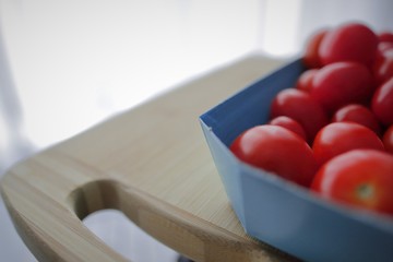 tomato cherry red