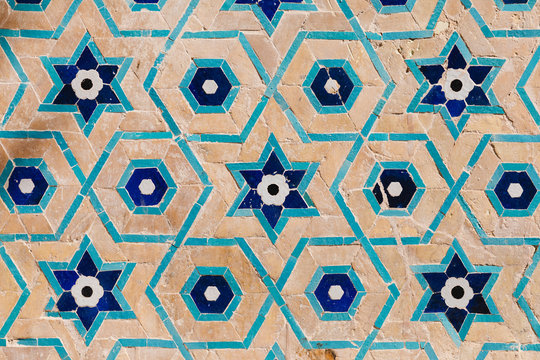 Mosaic with geometrical pattern
