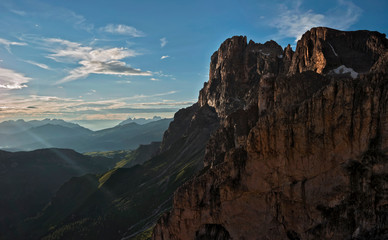 Fototapeta na wymiar Setting Sun Strikes Red Italian Dolomite Peaks
