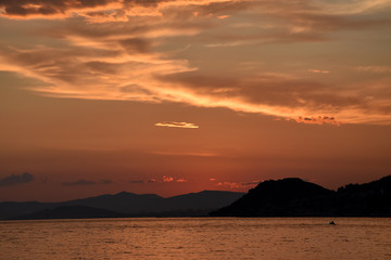 Naklejka premium Late evening colourful red sunset. Amazing seascape view in Croatia.