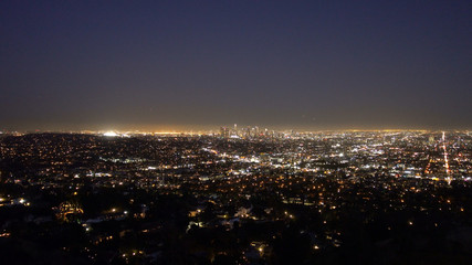 Ameazing aerial view over the city of Los Angeles by night