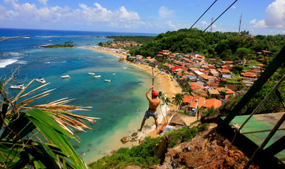 zip line descent in Morro de Sao Paulo