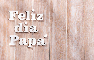 Happy father's day text in Spanish - Greeting card