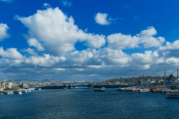 Fototapeta na wymiar European and Asian sides of Istanbul, Turkey