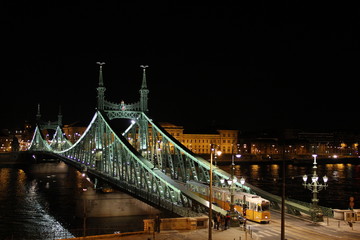 Obraz premium The ligths of Budapest