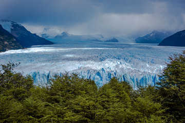 Fototapeta na wymiar Perito Moreno Glacier in Patagonia Argentina city of El Calafate