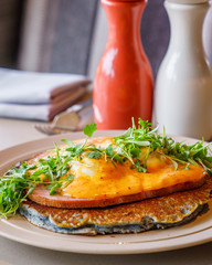 eggs benedict