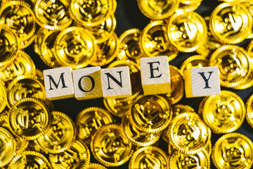 MONEYと金貨