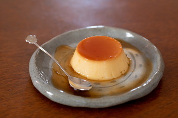 自宅で手作りしたプリン