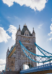 Fototapeta na wymiar Tower bridge in London, England.