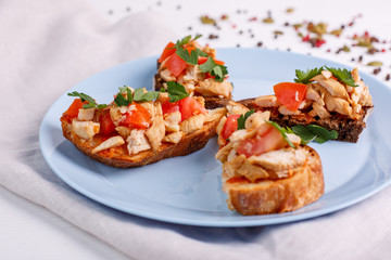 bruschetta with chicken