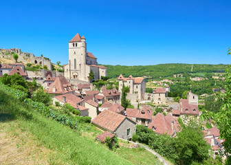 Naklejka premium Landscape view of Saint-Cirq-Lapopie, one of the most beautiful villages in France (Les Plus Beaux Villages de France), Lot River valley department, Causses du Quercy Regional Natural Park, France