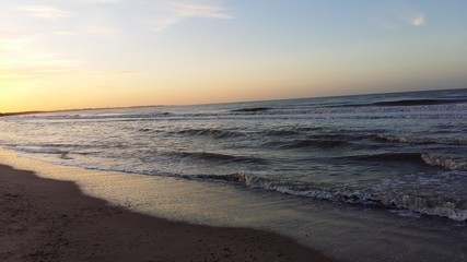 Fototapeta na wymiar Sonnenuntergag am Meer
