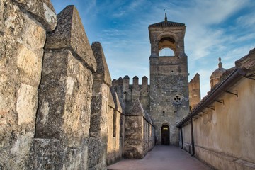 Adarve murallas alcazar de Córdoba