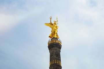 Fototapeta na wymiar Berlin - Victory Column with a view of the city
