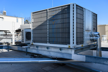 Units with cooling grille on the roof.