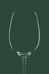 Silhouette bicchiere sfondo verde