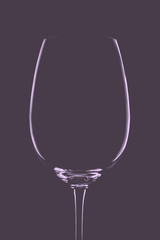 Silhouette bicchiere sfondo viola