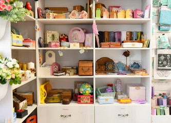 creativity needlework do it yourself gifts souvenirs brush scrapbooking decoupage packaging