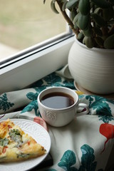 Quiche, cheese, tomato and spinach pie