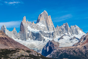 Obraz premium Trek to the Fitz Roy mount in Argentina