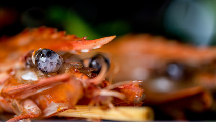Thai food, Fried prawns with garlic - The most delicious seafood dishes in Thailand