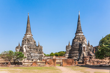 Fototapeta na wymiar temple area Wat Phra Si Sanphet in the Royal Palace in Ajutthaya