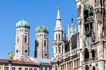 Landmarks of Munich: Marienstatue (Statue of Mary), towers of Frauenkirche (Cathedral), New Town Hall (Neues Rathaus)