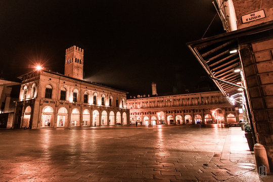 night view of the city hall in Bologna
