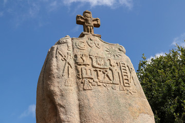 Christianized menhir of Saint-Uzec in Pleumeur-Bodou