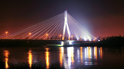 Fototapeta na wymiar Most Świętokrzyski nocą - Warszawa
