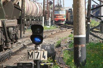 Railway traffic light shunting at a station in Russia