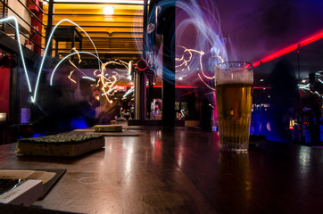 bar boite de nuit lumière fête