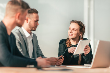 close up. business team discussing the plans for the new projec