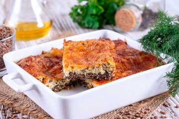 Lentil casserole with cheese