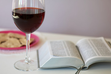 wine, unleavened bread, goblet, lord's supper, wineglass, cabernet, merlot, fresh, background, ruby, celebration, taste, vintage, beverage, glass, space, liquid, winery, old, shine, transparent, black