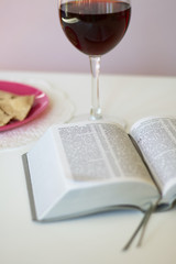 wine, unleavened bread, goblet, lord's supper, wineglass, cabernet, merlot, fresh, background, ruby, celebration, taste, vintage, beverage, glass, space, liquid, winery, old, shine, transparent, black