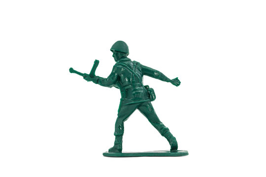Green toy soldiers on white background. Soldier two on six models. (2/6) Picture five on sixteen viewing angles. (05/16)
