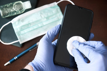 Desinfection of a mobile phone, pandemics precaution