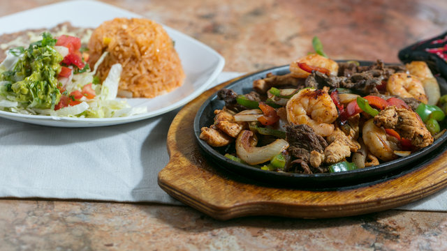 Mexican Steak And Shrimp Fajitas