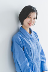女性