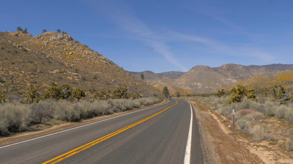 Scenic route through the desert at Sequoia in California