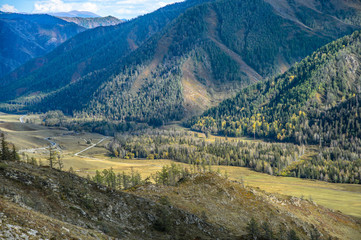Fototapeta na wymiar Chuysky tract. Mountain Altai.