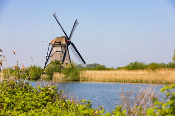 Authentische Holländische Mühle in Nord-Holland