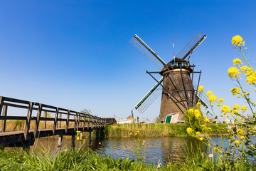 Authentische Holländische Mühle in Nord-Holland