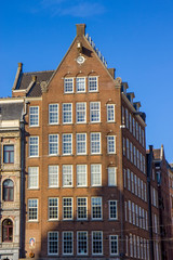 Fototapeta na wymiar View of the buildings in Amsterdam