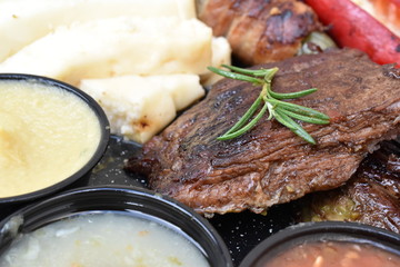 Carne asada y salchicha