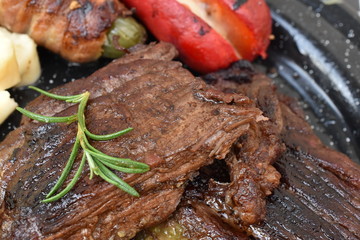 Carne asada y salchicha